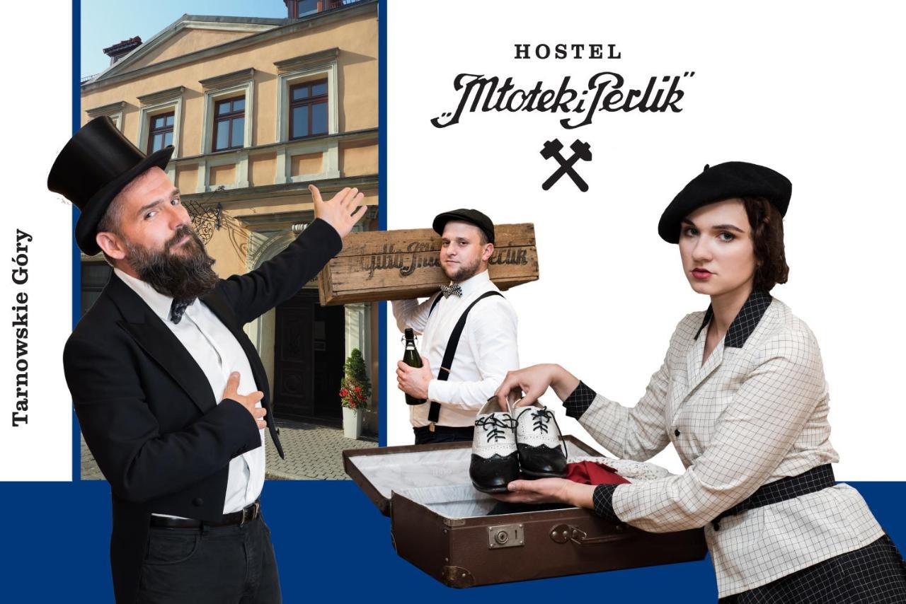 Hostel Mlotek I Perlik Tarnowskie Góry Exteriör bild